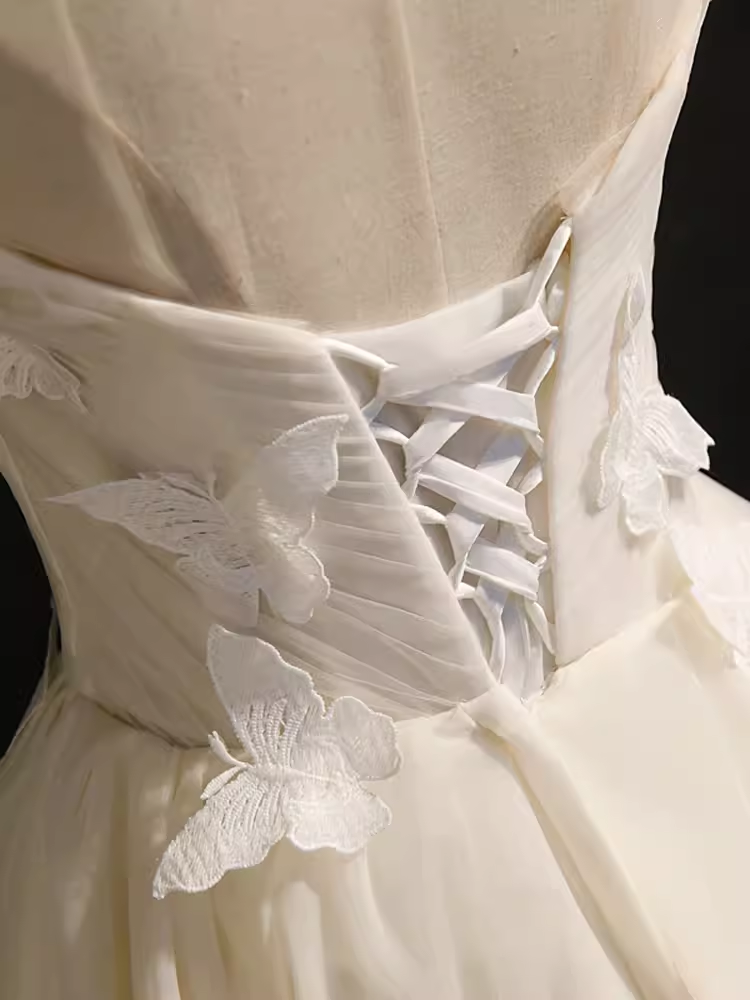 Cute Ball Gown Scoop Neckline White Tulle Party Dress Lace Homecoming Dresses - View 3 | VelvetHem