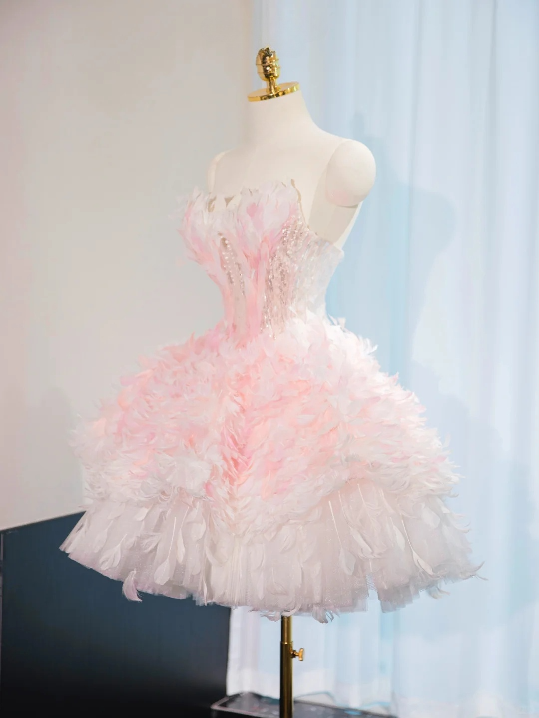 Sweet Ball Gown Strapless Satin Tulle Short Homecoming Dress 16th Birthday Outfits - View 2 | VelvetHem