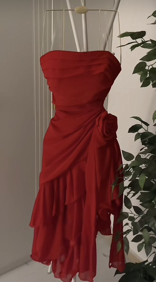 Red A Line Strapless Chiffon Short Homecoming Dress 18th Birthday Outfits