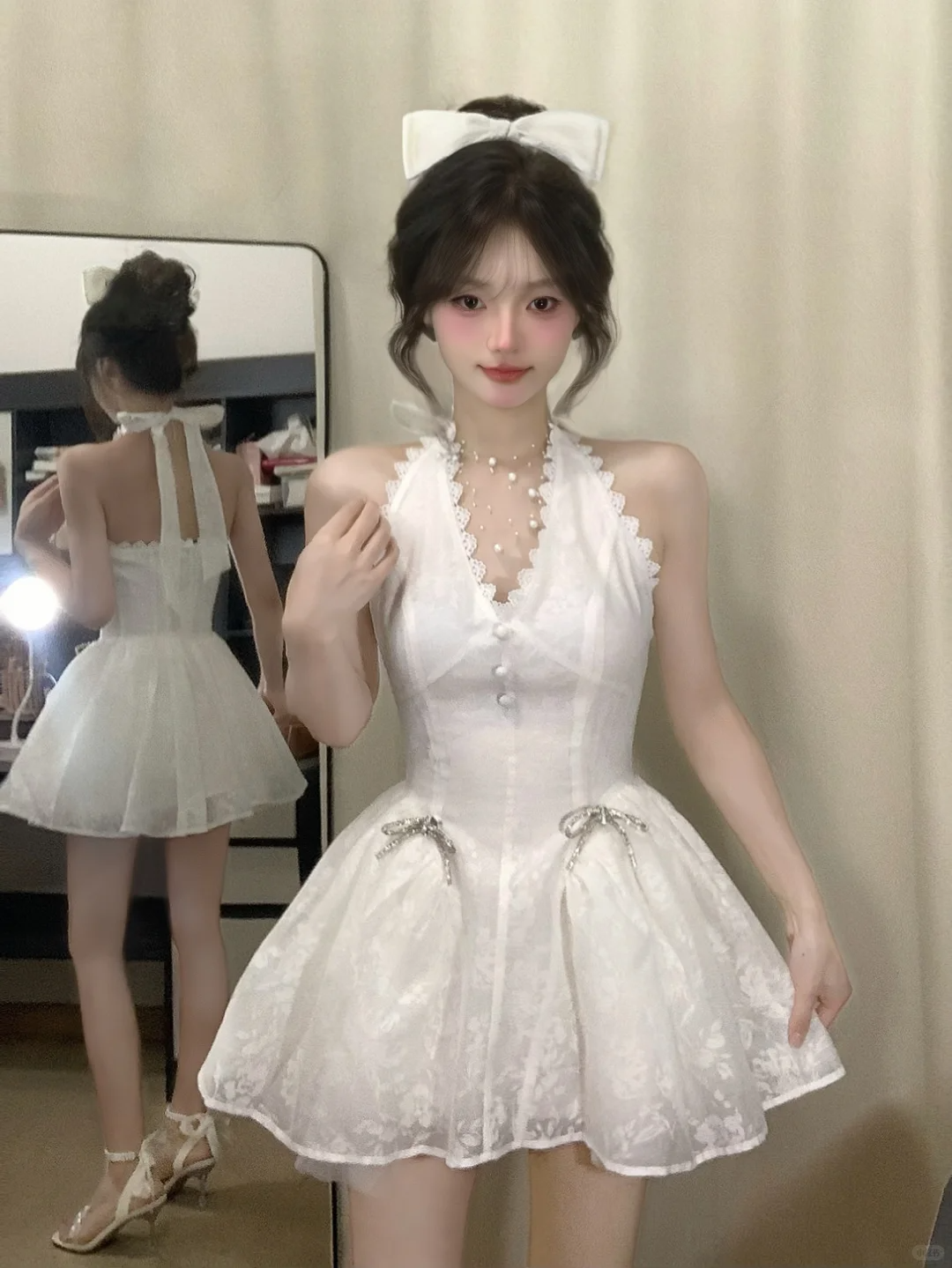 Sweet A Line Halter Satin Lace Short Homecoming Dress 18th Birthday Outfits - VelvetHem