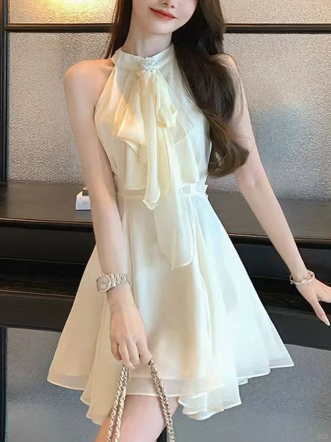 Elegant A Line Halter Chiffon Short Homecoming Dress 17th Birthday Outfits