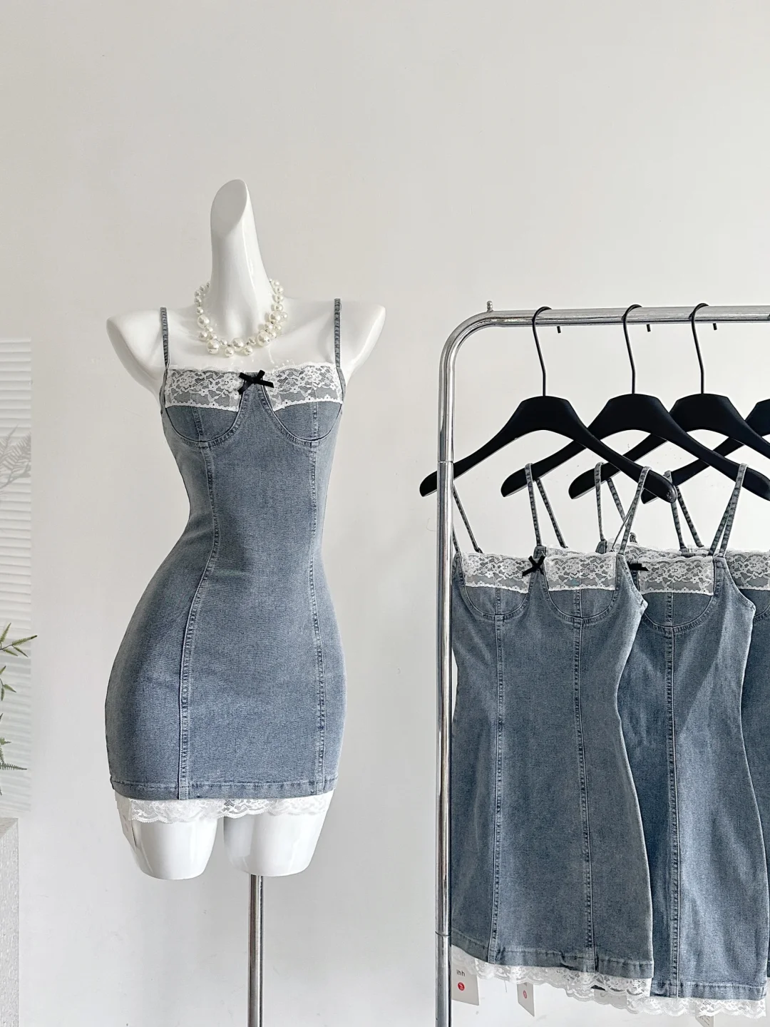 Chic 18th Mermaid Spaghetti Straps Denim Satin Lace Short Homecoming Dress Birthday Outfits - View 4 | VelvetHem