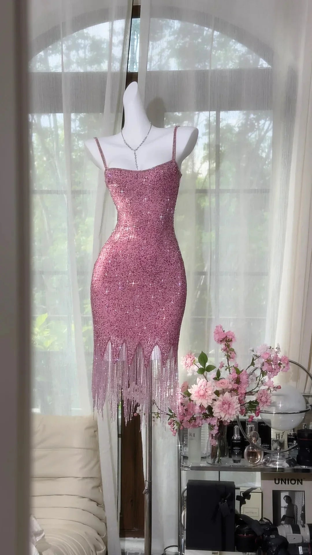 Sparkly Pink Mermaid Spaghetti Straps Sequin Tassel Short Homecoming Dress 19th Birthday Outfits