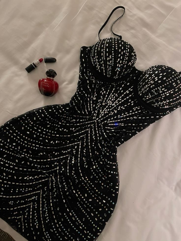 Stunning Mermaid Spaghetti Straps Black Satin Beads Short Homecoming Dress 20th Birthday Outfits - View 2 | VelvetHem