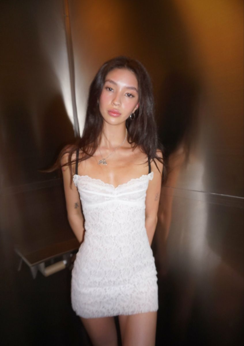 Pretty Bodycon Mermaid Spaghetti Straps Lace Mini Short Homecoming Dress 21th Birthday Outfits