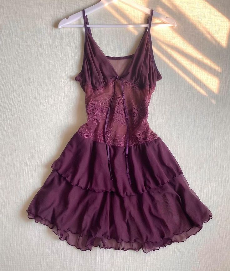 Charming A Line Spaghetti Straps Chiffon Lace Layer Short Homecoming Dress 21th Birthday Outfits - VelvetHem