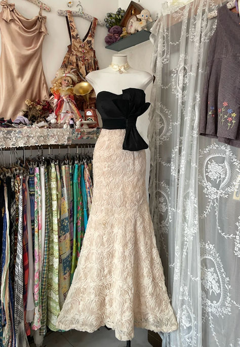 Pretty Mermaid Strapless Satin Lace Without Sleeves Long Prom Dress, Evening Dress