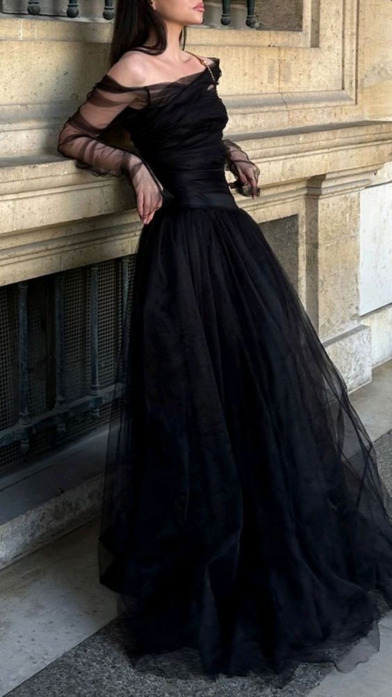 Vintage A Line Off The Shoulder Tulle Black Long Prom Dress