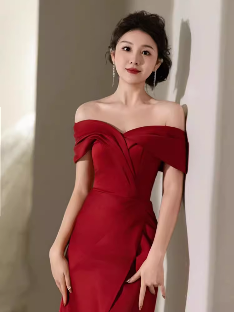 Sexy Mermaid Off The Shoulder Short Sleeves Satin Burgundy Prom Dresses