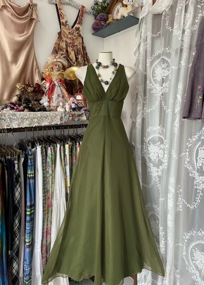 Vintage Green V Neck A Line Prom Dress Formal Party Dress - VelvetHem