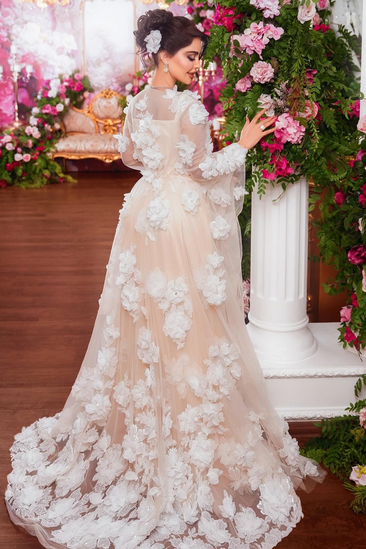 Champagne Beach Wedding Dress A Line Square Beaded Illusion Sleeves Sequined Long Tulle Bridal Gown With 3D Flowers