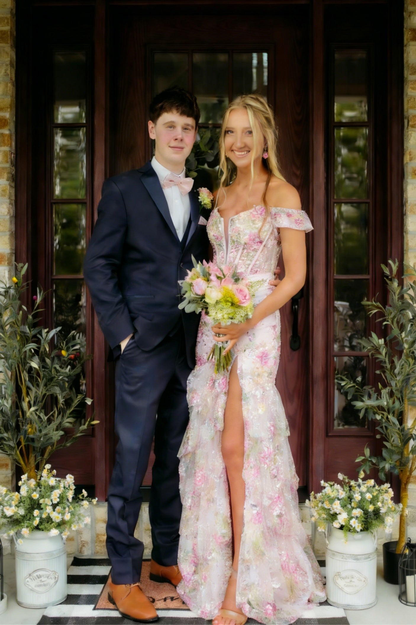 Chic Mermaid Off the Shoulder Light Pink Long Prom Dress with Split Front
