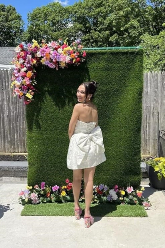 Classic Sleeveless Pleats Satin Short Homecoming Dresses with Bow