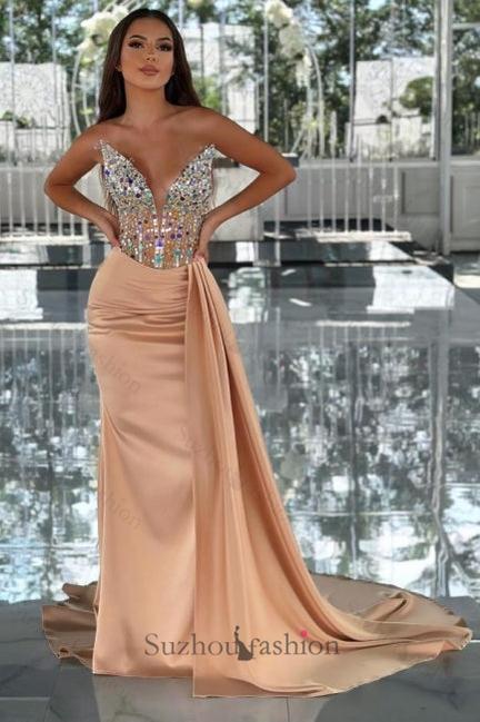 Column Satin Prom Dress V Neck Sleeveless Formal Dress With Beading