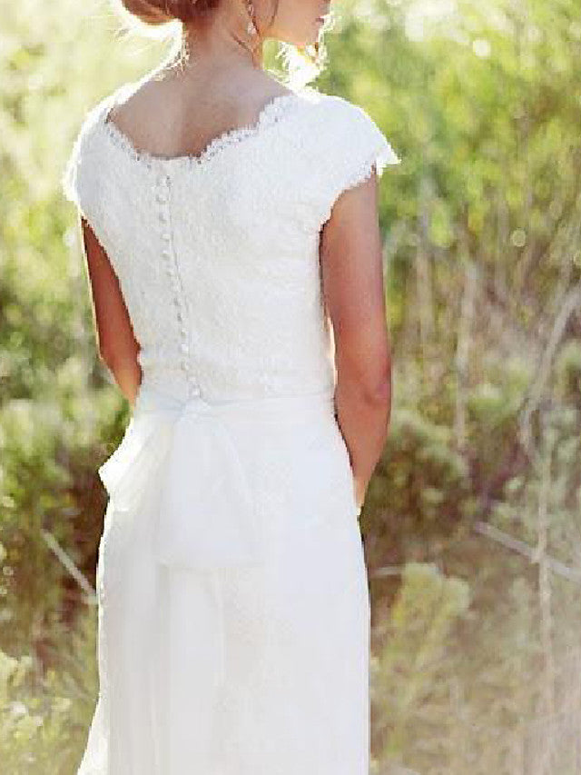 Country A-Line Beach Wedding Dresses V-Neck Lace Tulle Cap Sleeve Plus Size Bridal Gowns with Sweep Train
