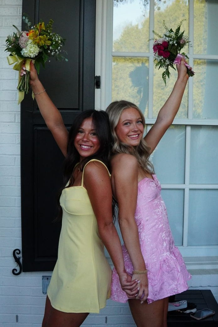 Chic A Line Spaghetti Straps Yellow Short Homecoming Dress