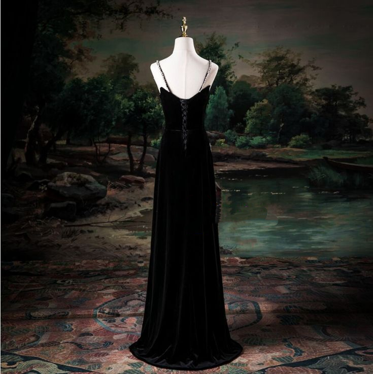 Elegant Black Velvet Spaghetti Straps Slit Beaded Mermaid Evening Dress Long Birthday Party Gown - View 5 | VelvetHem