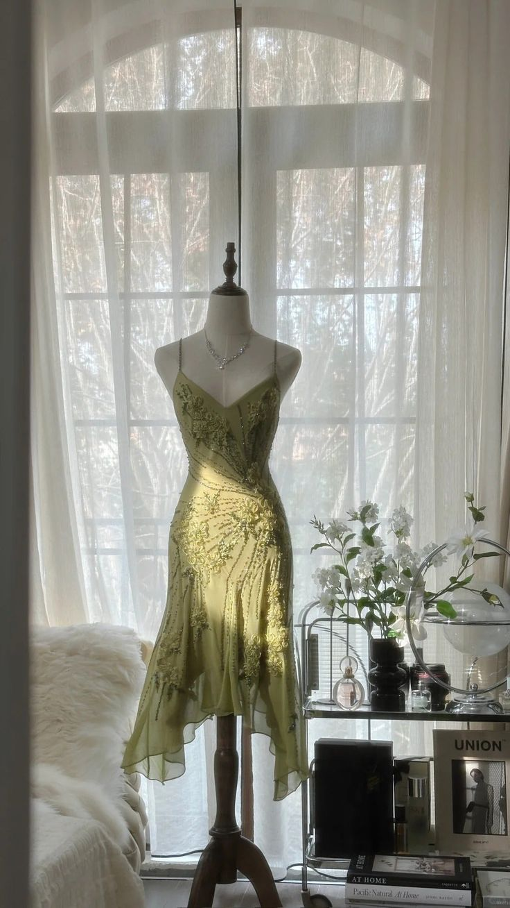 Vintage Green Chiffon Beaded Birthday Dress Homecoming Dress - VelvetHem