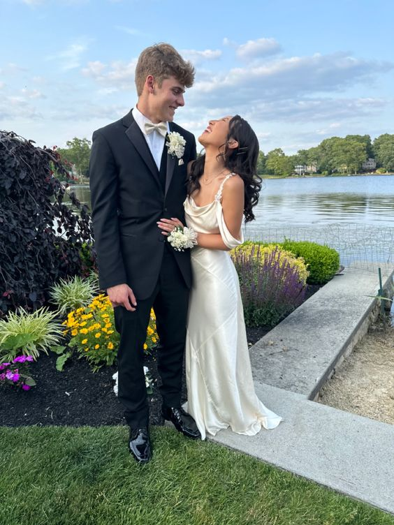 Charming Mermaid Wedding Dress,Bridal Dress - VelvetHem