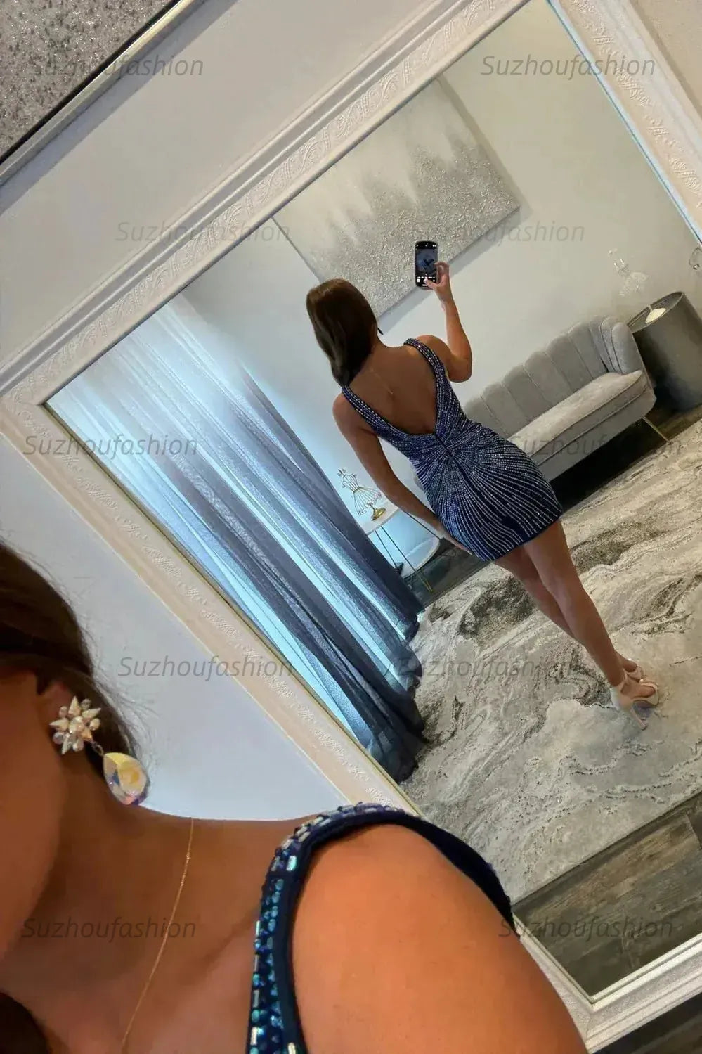 Suzhoufashion Deep V-Neck Allover Rhinestone Starburst Bodycon Homecoming Dresses Mini Cocktail Dress