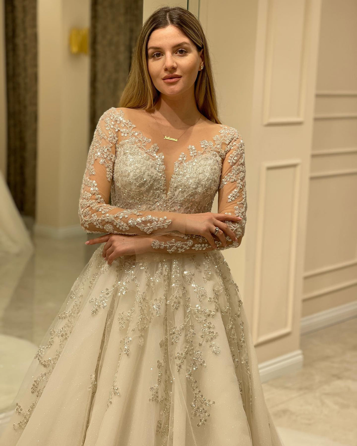 Designer A-Line Long Sleeves Wedding Dresses With Lace
