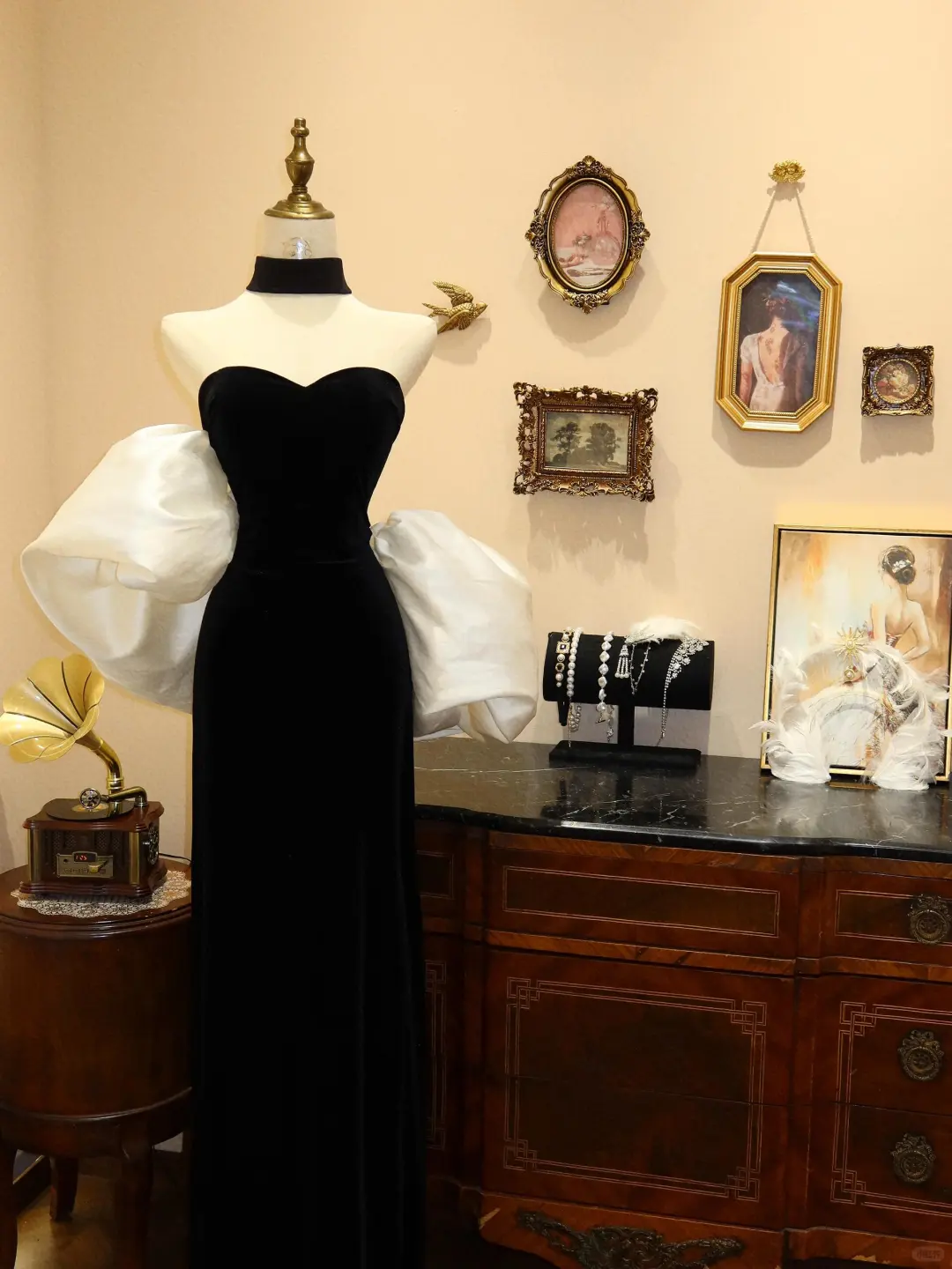 Elegant Black White Off The Shoulder Mermaid Evening Dress Prom Dress Y8598 - VelvetHem