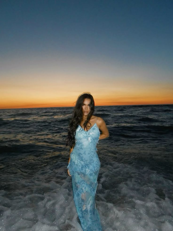 Pretty Blue Chiffon Print Evening Dress Spaghetti Straps V Neck Prom Dress Y8258 - VelvetHem