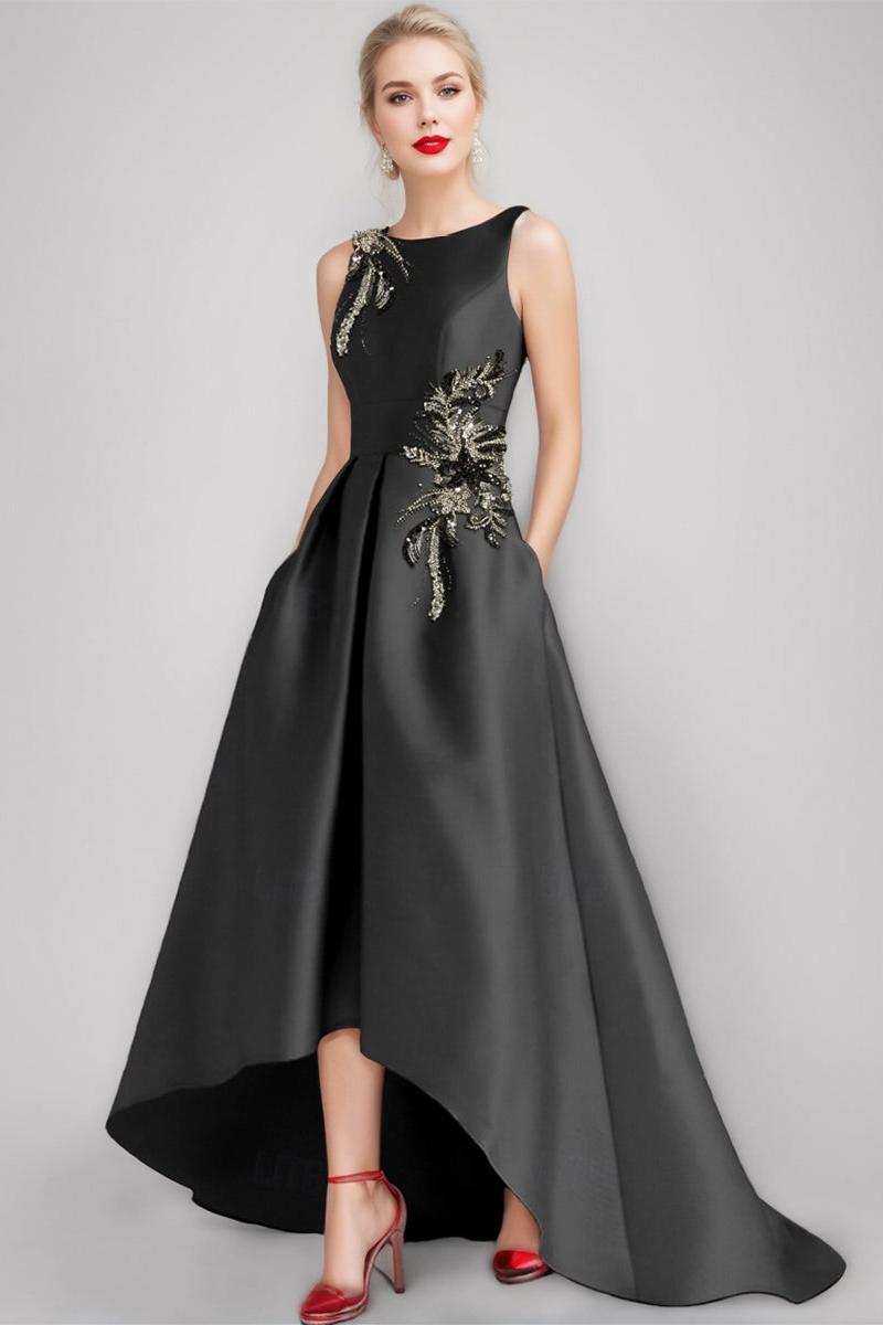 Elegant Asymmetrical A Line Scoop Mother of the Bride & Groom Sleeveless Dress with Appliques