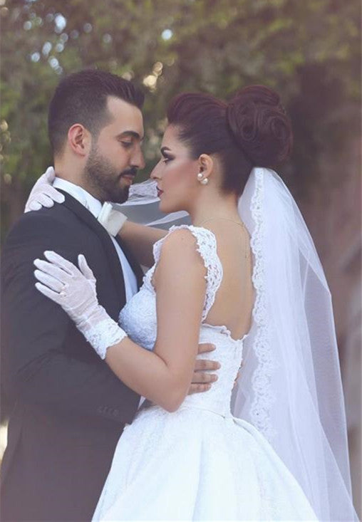 Elegant Off the Shoulder Lace Wedding Dresses Sleeveless Floor Length Bridal Gowns