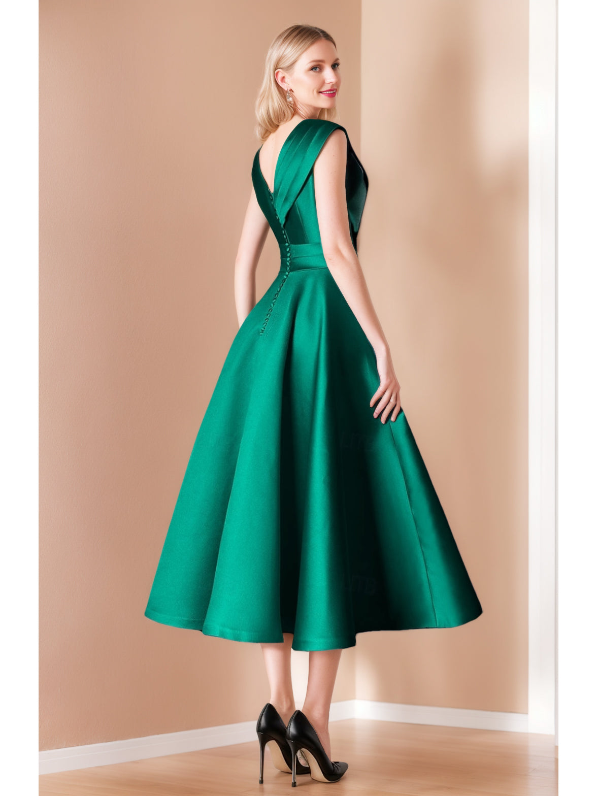 Elegant Pleated A Line V Neck Sleeveless Dress for Mothers of the Bride & Groom Featuring Bow Belt and Pocket
