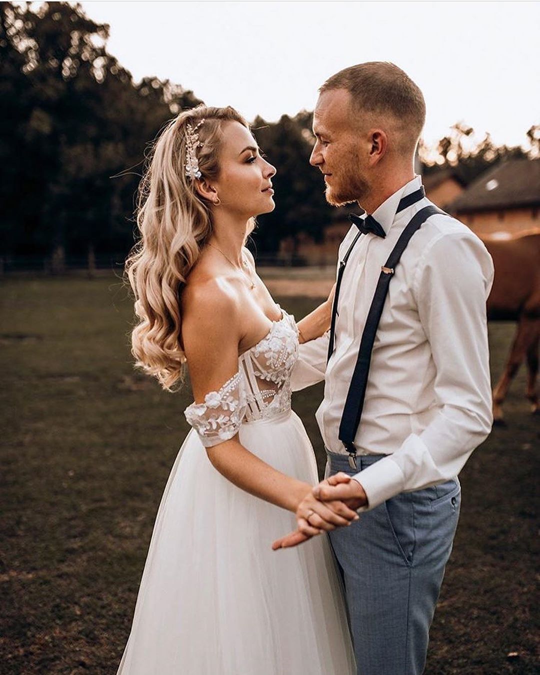 Elegant Strapless Illusion A-Line Beach Wedding Dress with Lace