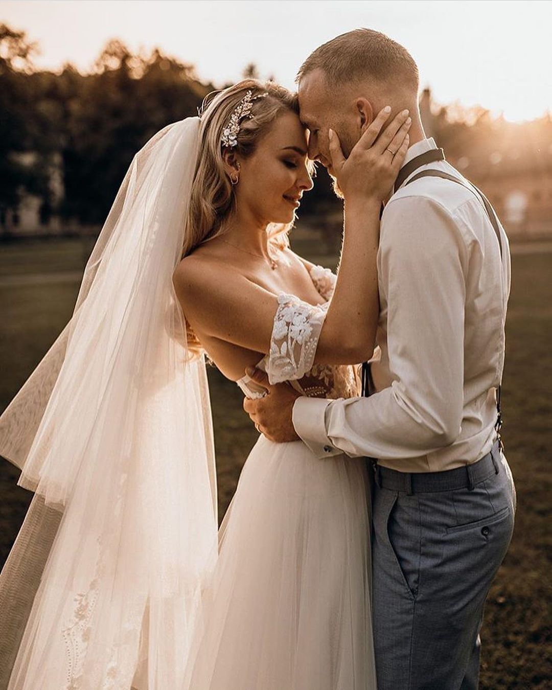 Elegant Strapless Illusion A-Line Beach Wedding Dress with Lace
