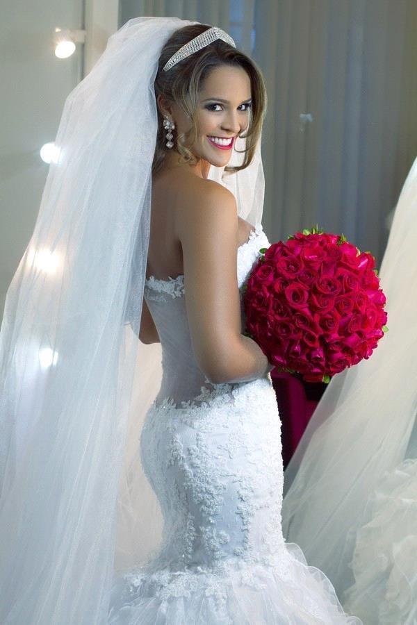 Elegant Strapless Sheath Wedding Dresses Organza Sheer Back Mermaid Bridal Dresses BO7794