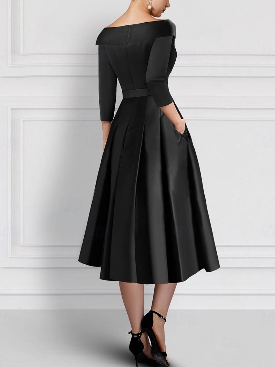 Elegant V Neck A Line Tea Length Mother of the Bride Dress with Appliques