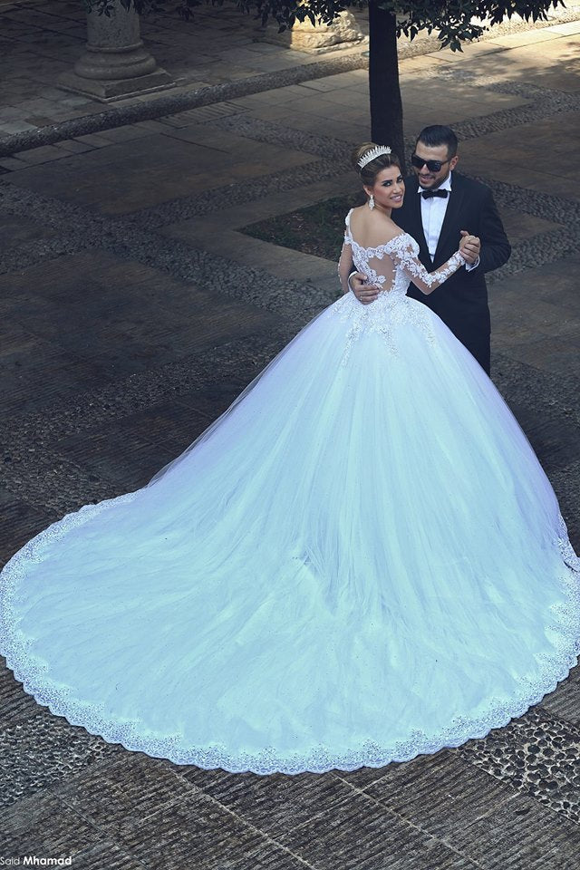 Elegant White Lace Ball Gown Wedding Dress Popular Sweep Train Long Sleeve Bridal Gown MH026