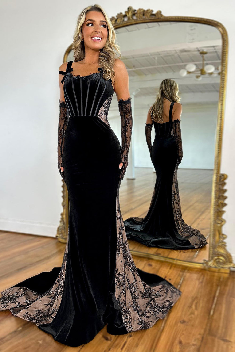 Elegant Black Mermaid Straps Long Sweep Train Velvet and Lace Prom Dress
