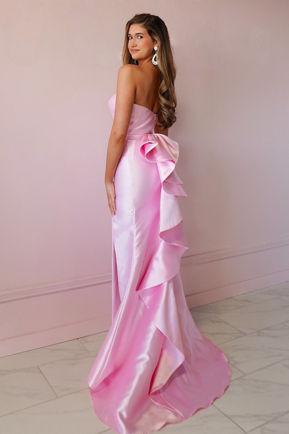 Elegant Mermaid Strapless Pink Long Prom Dress with Split Front - View 2 | VelvetHem