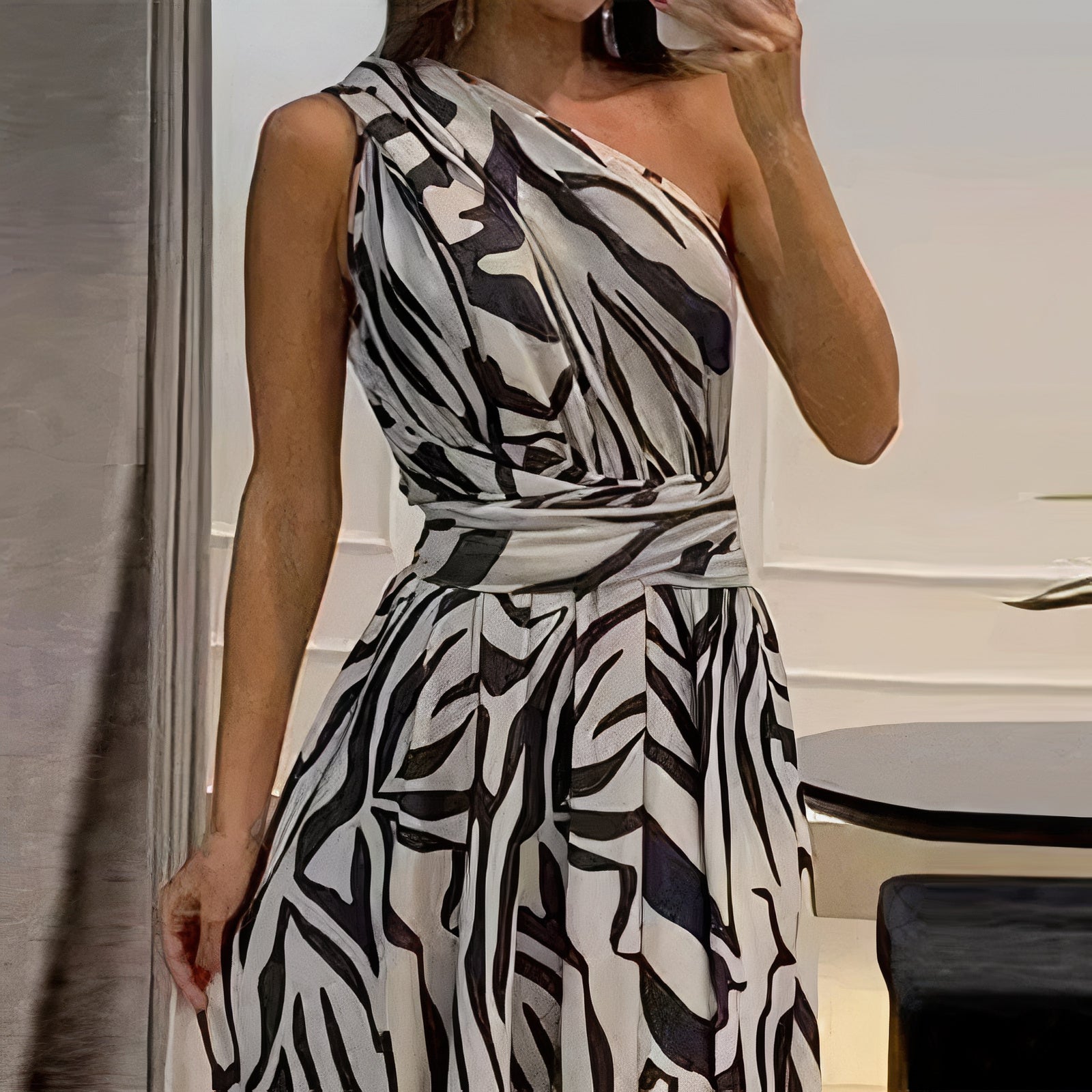 Flavia Timeless Fashionable Dress with Print Elevated Occasion Wear