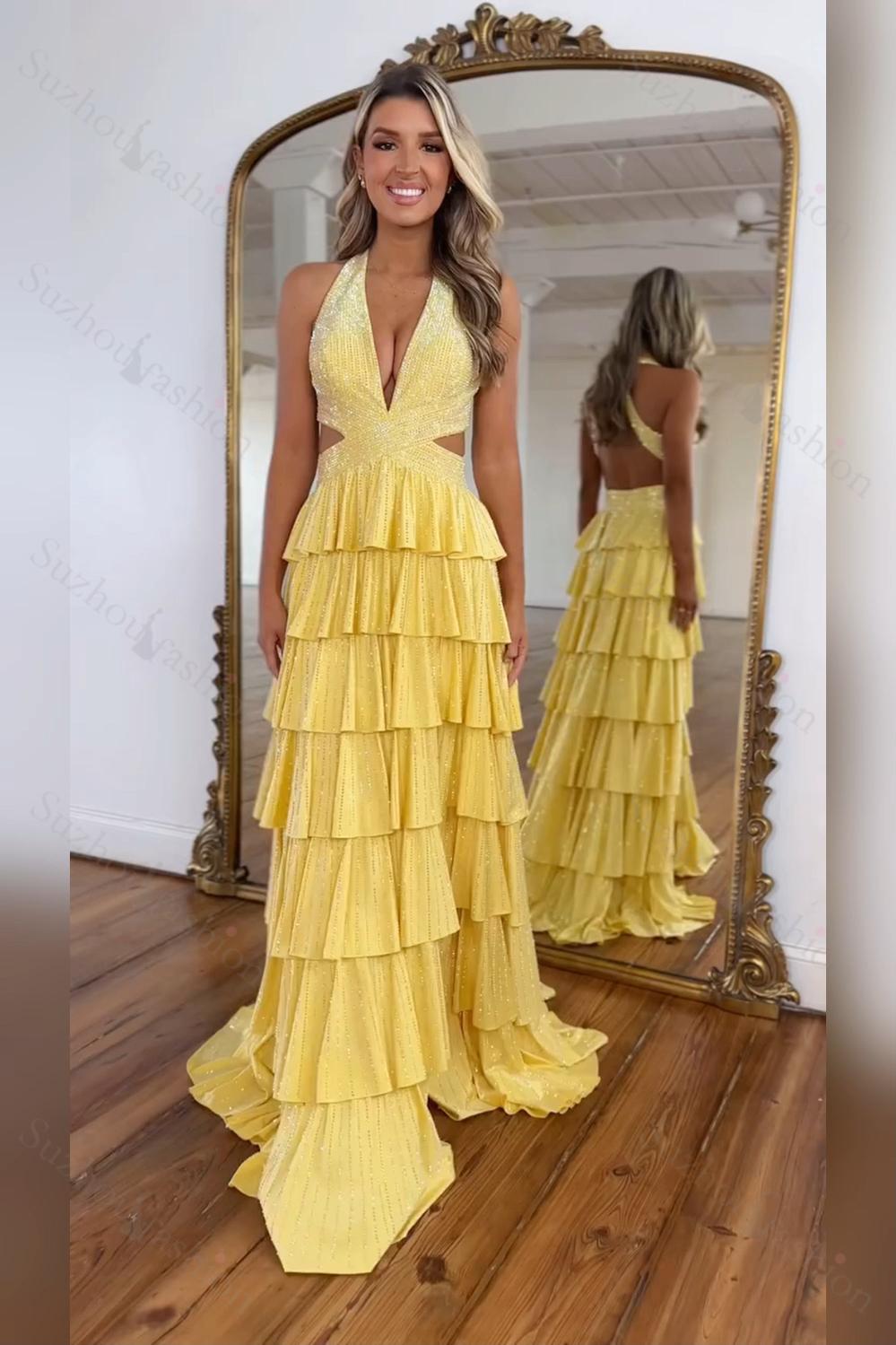 Emerald Green Prom Dress Tiered A-Line Halter Long Formal Dress With Slit
