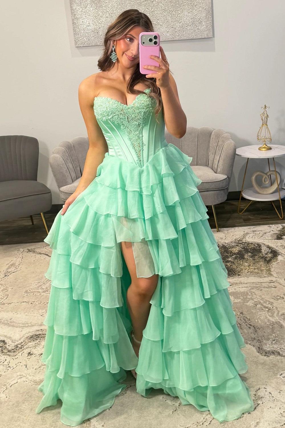 Suzhoufashion Emerald Green Sweetheart Corset Prom Dress With Tiered Ruffles And High Slit Formal Evening Gown