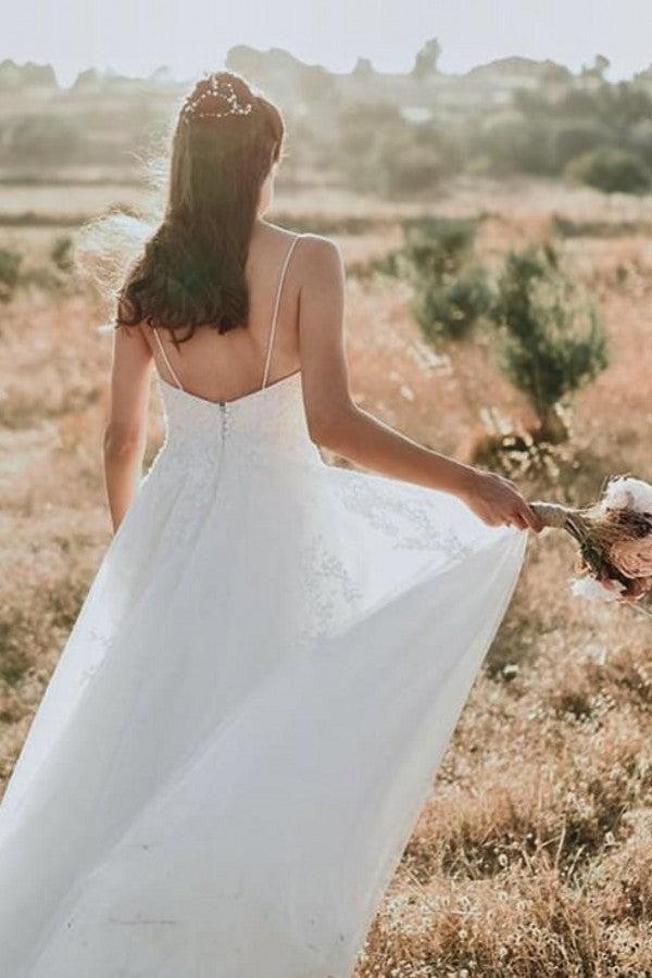 Exquisite Spaghetti Strap Sleeveless A-Line Floor-Length Lace Beach Wedding Dresses