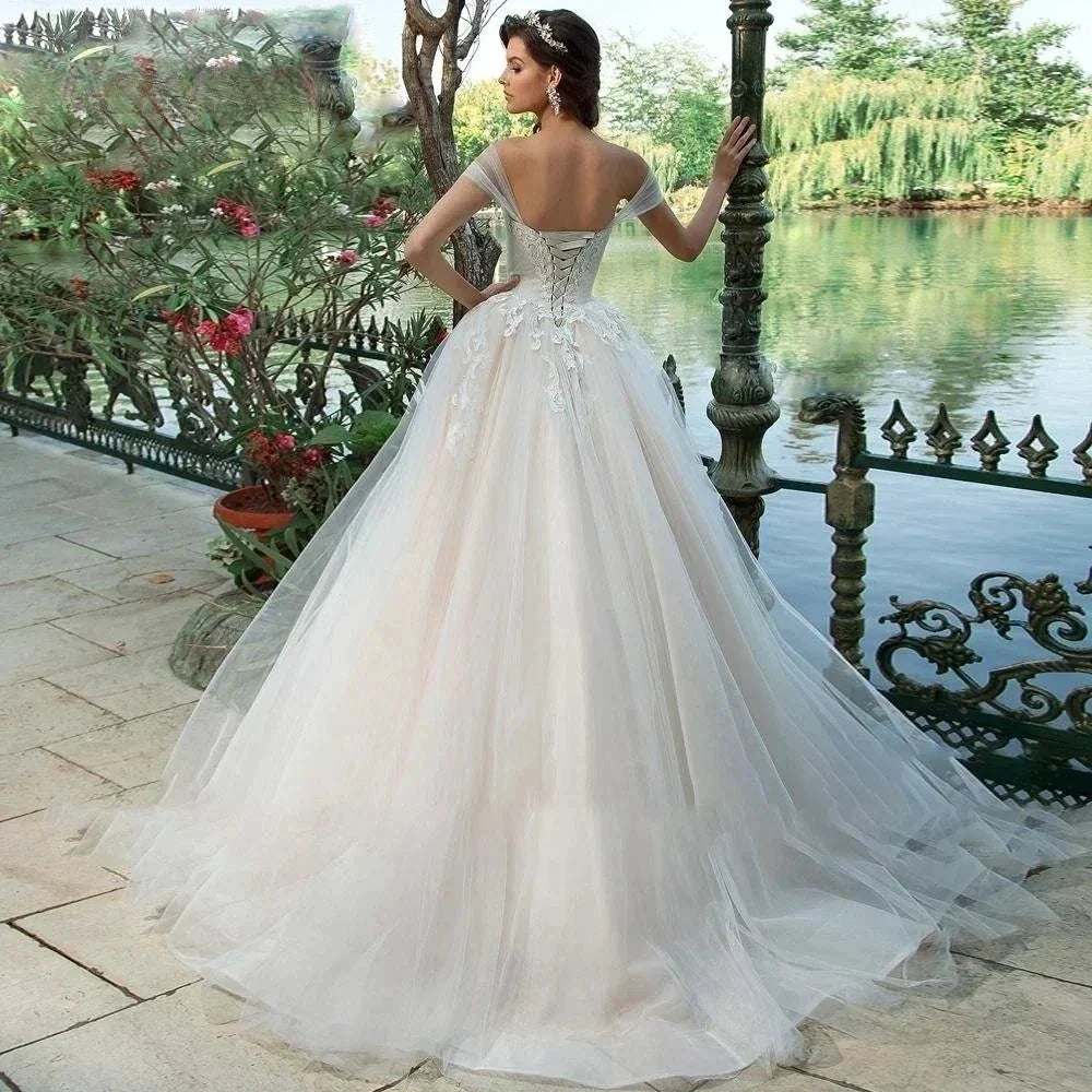 Exquisite Wedding Dress For Women Off The Shoulder A-line Vestidos De Novia Lace Up Appliques Vestido De Novia (ZD14078)