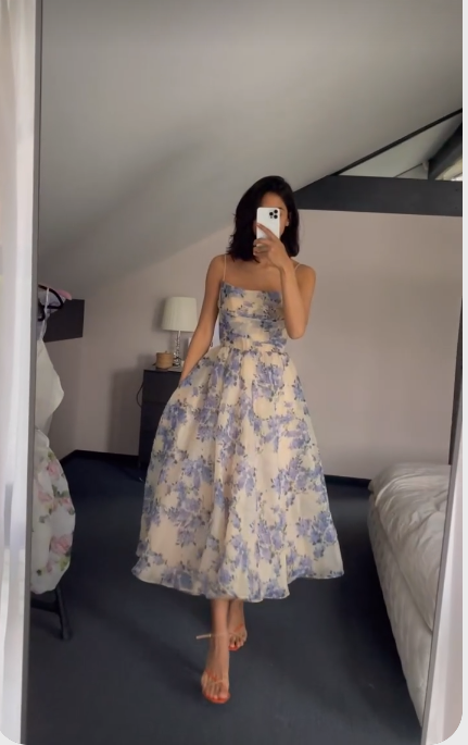 Tea-Length Party Dresses Spaghetti Straps Flower Print Prom Dress - VelvetHem
