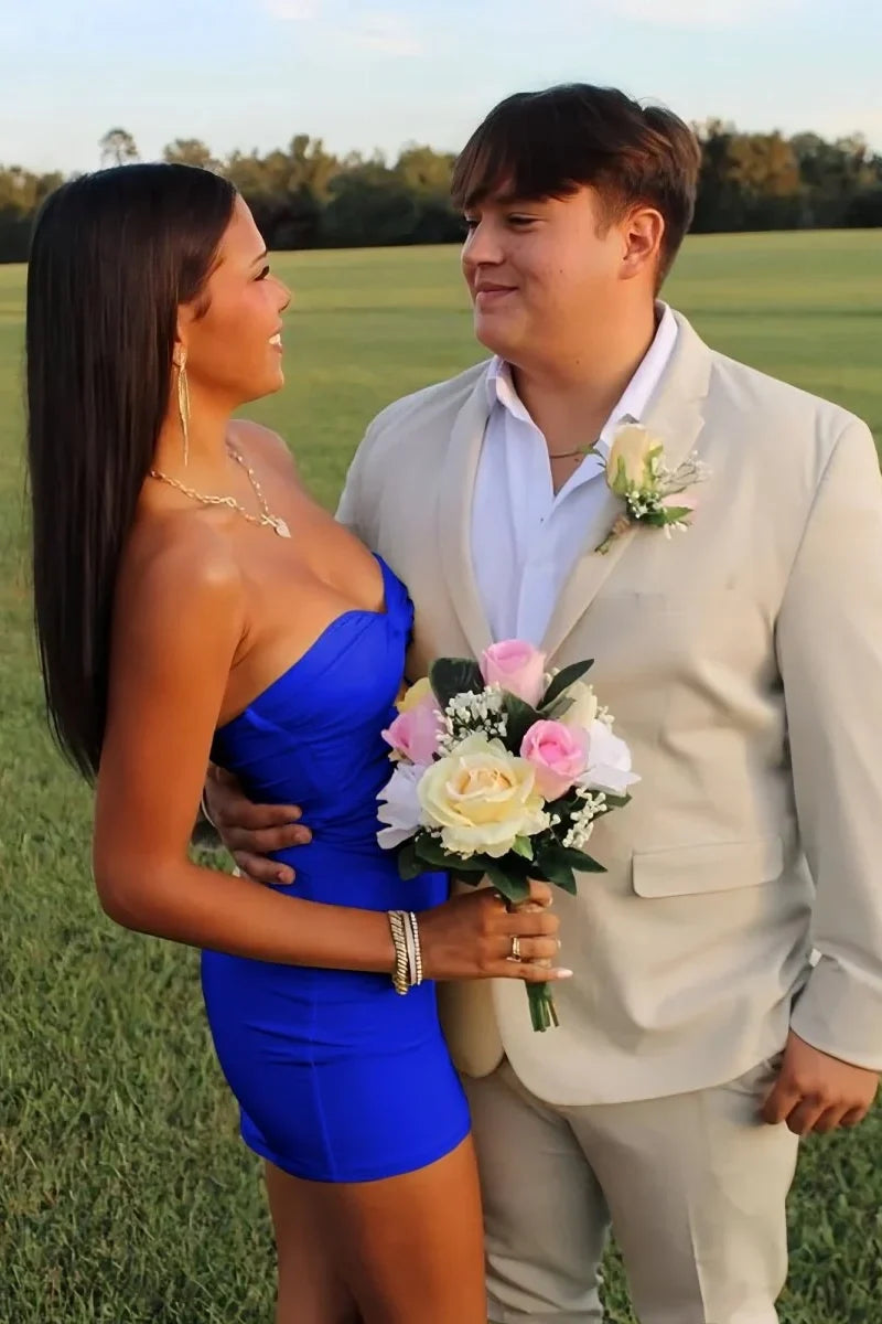 Fitted Sheath Sweetheart Yellow Short Homecoming Dress with Keyhole