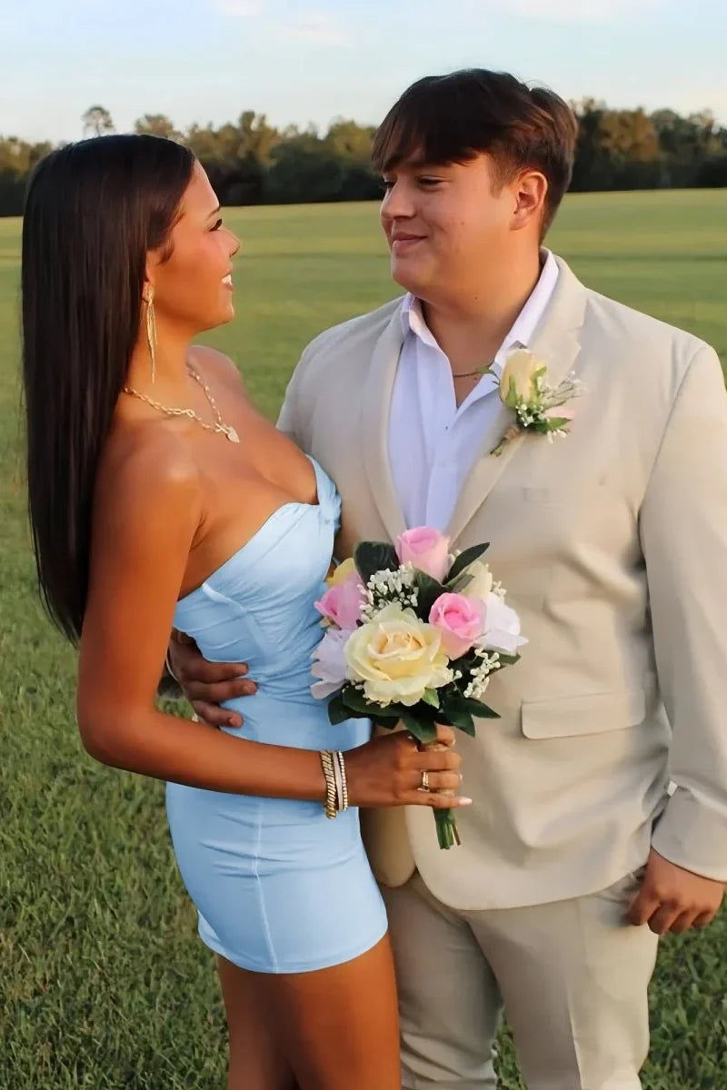 Fitted Sheath Sweetheart Yellow Short Homecoming Dress with Keyhole