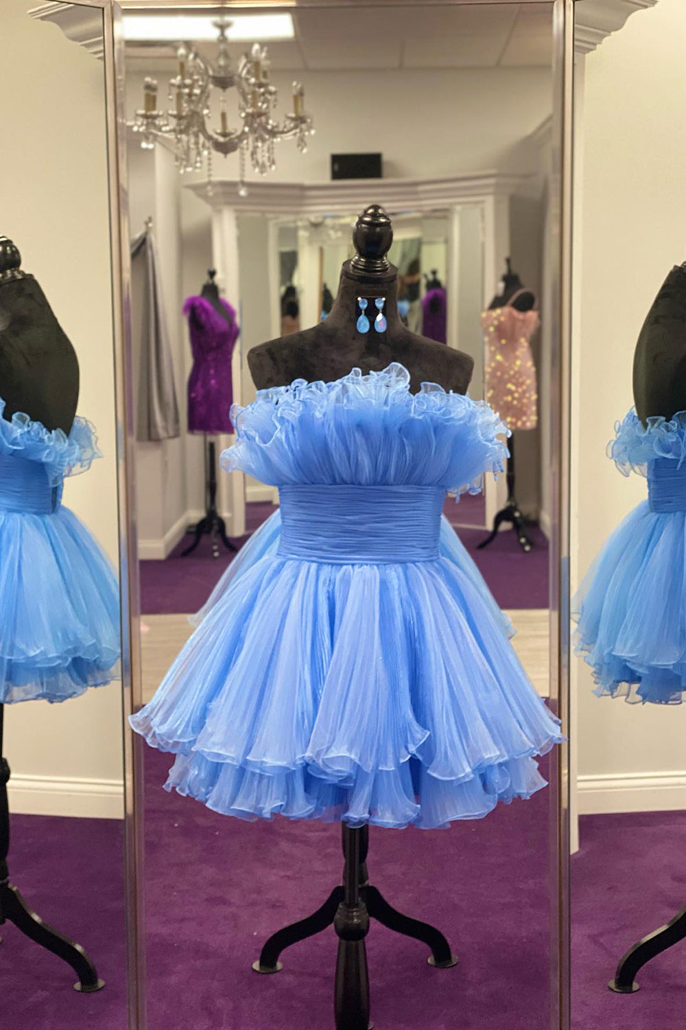 Fluffy Blue Homecoming Dresses A-Line Strapless Ruffled Short Cocktail Dresses