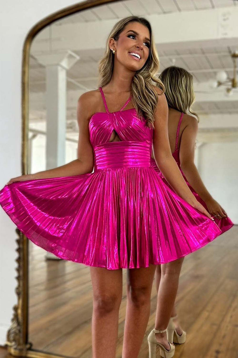 Fuchsia Homecoming Dresses A-Line Halter Pleated Short Cocktail Dresses
