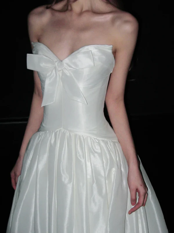 Pretty White Bow Strapless Satin Long Wedding Dress Formal Bridal Dress - View 3 | VelvetHem