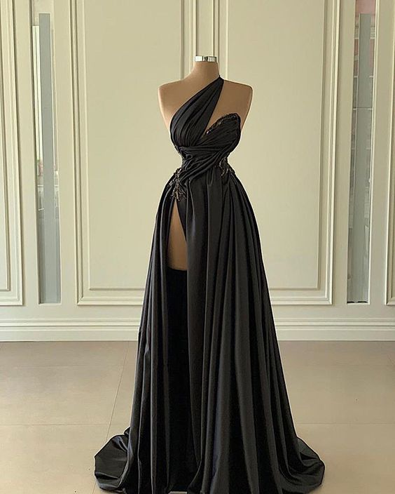 Sexy Black One Shoulder Prom Dress With High Slit - VelvetHem