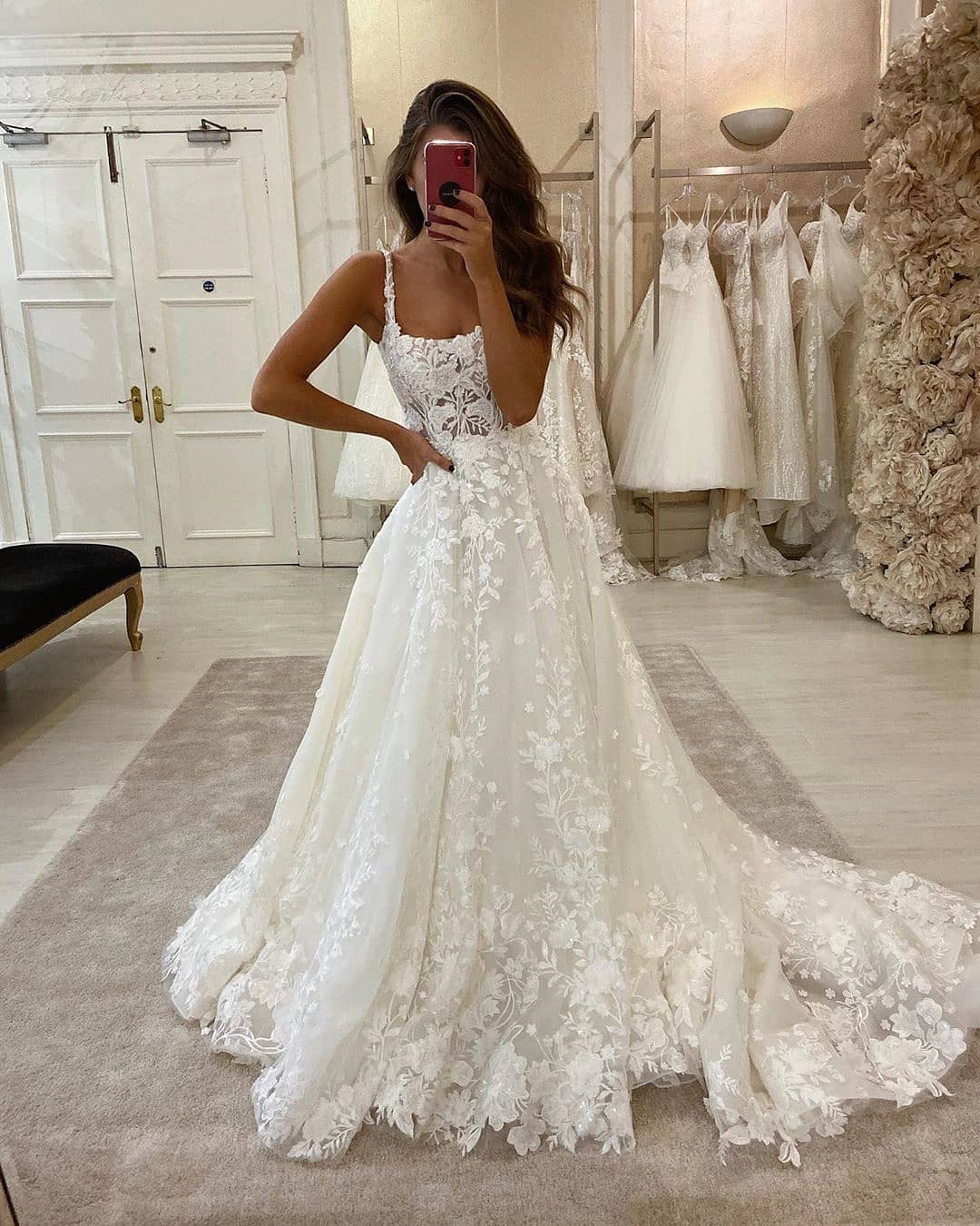Glamorous Lace Appliques Spaghetti Straps Beach Wedding Dresses | Sweep Train A-line Bridal Gowns